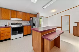 347 Calico Run Rd, Wayne Twp, PA 15370 - Photo 7