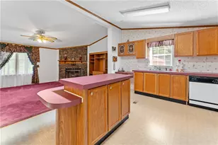 347 Calico Run Rd, Wayne Twp, PA 15370 - Photo 5