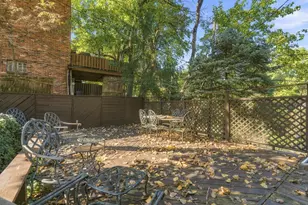 506 Roslyn Pl, Pittsburgh, PA 15232 - Photo 39