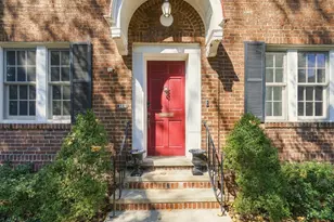 506 Roslyn Pl, Pittsburgh, PA 15232 - Photo 1