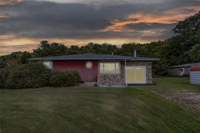 215 Lake Wilhelm Rd, New Vernon Township, PA 16114 - Photo 5