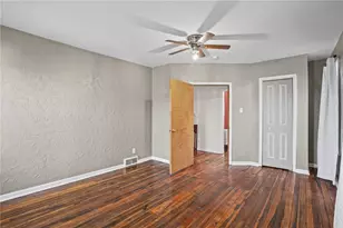 408 S Broadway St, Scottdale, PA 15650 - Photo 29
