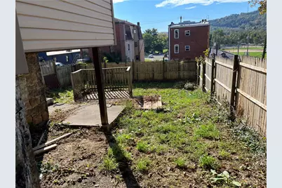 605 2nd St, Pitcairn, PA 15140 - Photo 5