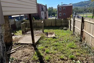 605 2nd St, Pitcairn, PA 15140 - Photo 5