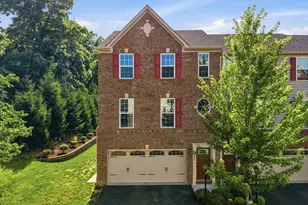 2405 Pointe View Dr, Adams Township, PA 16046 - Photo 1