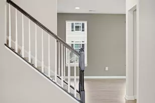 2405 Pointe View Dr, Adams Township, PA 16046 - Photo 11