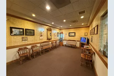 1265 Wayne Avenue #203, White Township, PA 15701 - Photo 5
