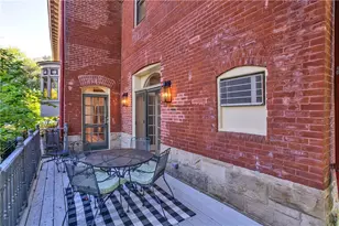 916 College St, Pittsburgh, PA 15232 - Photo 43