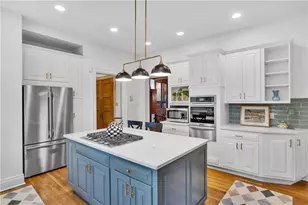 916 College St, Pittsburgh, PA 15232 - Photo 15