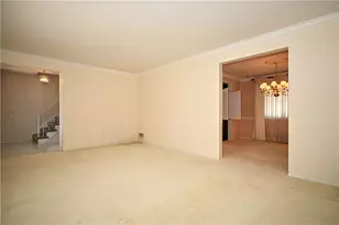 5015 Elmwood Dr, Pittsburgh, PA 15227 - Photo 19