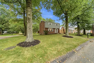 1015 Evergreen Dr, Pittsburgh, PA 15235 - Photo 3