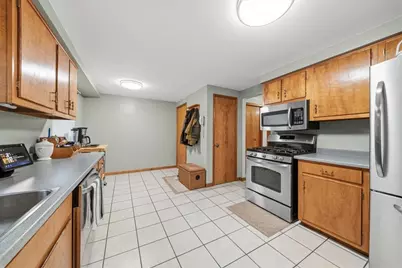 1015 Evergreen Dr, Pittsburgh, PA 15235 - Photo 11