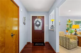 4742 Jewel Dr, Pittsburgh, PA 15236 - Photo 5