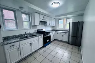 2308 Starkamp St, Pittsburgh, PA 15226 - Photo 9