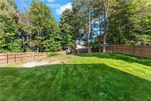 422 Sherwood Dr, Brighton Township, PA 15009 - Photo 25