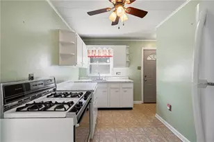3942 Lawnview Ave, Pittsburgh, PA 15227 - Photo 13