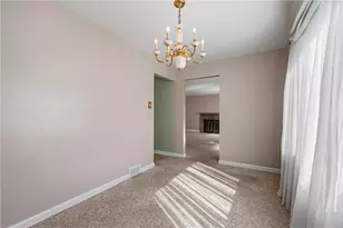 3942 Lawnview Ave, Pittsburgh, PA 15227 - Photo 11
