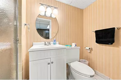 821 Jonathan Dr, Bethel Park, PA 15102 - Photo 23