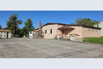 210 S Ray St, New Castle, PA 16101 - Photo 1