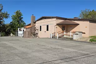 210 S Ray St, New Castle, PA 16101 - Photo 1