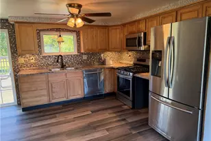 1049 School Rd, Allegheny Township, PA 15656 - Photo 9