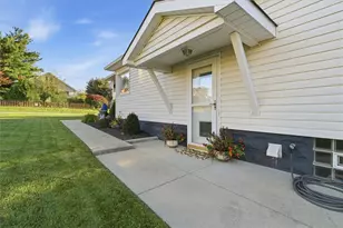 1115 Brown St, Rostraver, PA 15012 - Photo 45