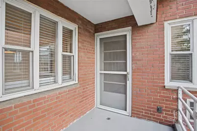 4601 Fifth #521, Pittsburgh, PA 15213 - Photo 7