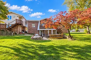 223 Elm St, Vandergrift, PA 15629 - Photo 21