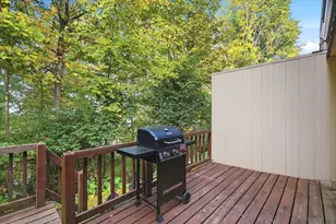 640 Carriage Cir, Pittsburgh, PA 15205 - Photo 27
