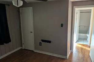 613 Chessbriar Dr, Bethel Park, PA 15102 - Photo 9