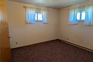 427 Belrose Dr, Rostraver, PA 15012 - Photo 7