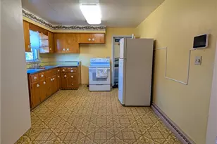427 Belrose Dr, Rostraver, PA 15012 - Photo 3