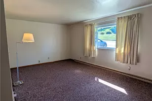 427 Belrose Dr, Rostraver, PA 15012 - Photo 11