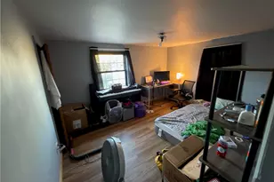 215 Lowell St, Vandergrift, PA 15690 - Photo 5