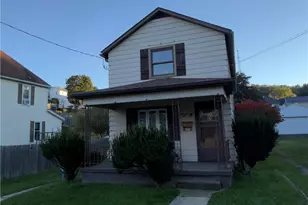 215 Lowell St, Vandergrift, PA 15690 - Photo 1