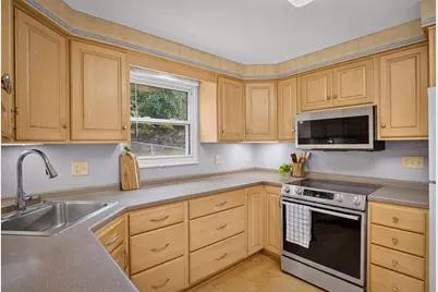 1638 Hawthorne St, Pittsburgh, PA 15201 - Photo 9
