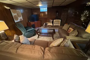417 Mutich St, Washington Township, PA 15012 - Photo 13