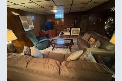 417 Mutich Street, Washington Township, PA 15012 - Photo 13