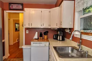 2403 Longcrest Ave, Bethel Park, PA 15102 - Photo 25