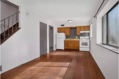 90 Vilsack St, Etna, PA 15223 - Photo 5