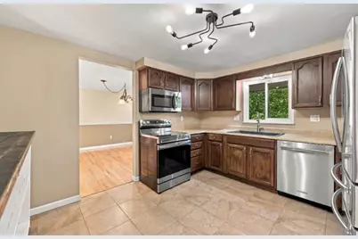 472 Murrysville Road, Level Green, PA 15085 - Photo 9