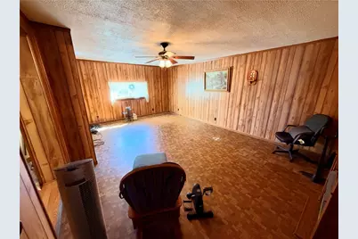210 W 12th Ave, Tarentum, PA 15084 - Photo 9