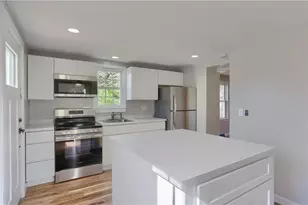 732 Pershing St, Ellwood City, PA 16117 - Photo 13
