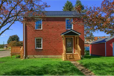 732 Pershing St, Ellwood City, PA 16117 - Photo 1