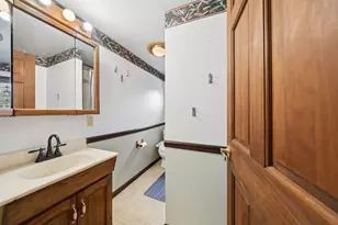 8013 Saltsburg Rd, Pittsburgh, PA 15239 - Photo 15