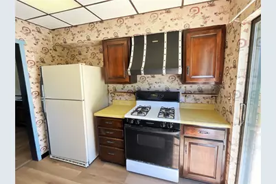 686 Ridge Avenue, Moon/Crescent Twp, PA 15046 - Photo 9