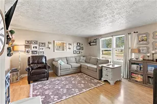 3098 Countryside Dr, Pittsburgh, PA 15101 - Photo 7