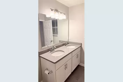 161 Lockheed Dr, Coraopolis, PA 15108 - Photo 21