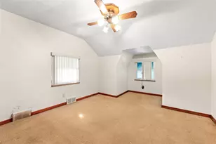 1329 Stanley Dr, Pittsburgh, PA 15147 - Photo 19