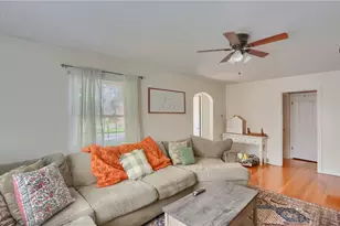 727 Pershing St, Ellwood City, PA 16117 - Photo 13